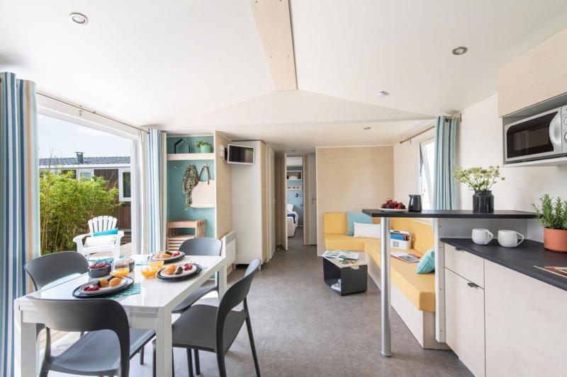 Camping Lou Broustaricq - Maeva Sanguinet Exterior photo